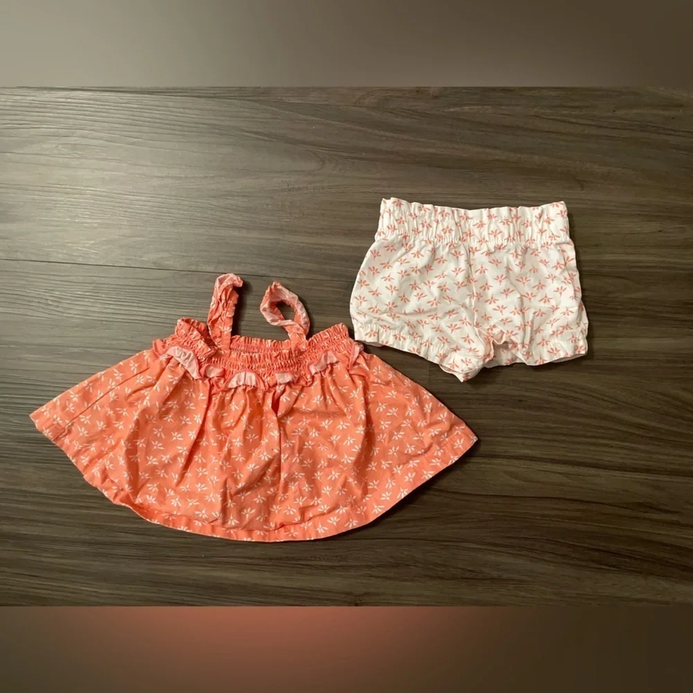 Carter's Coral and White Floral Ruffle Top with matching Shorts Set size 3M